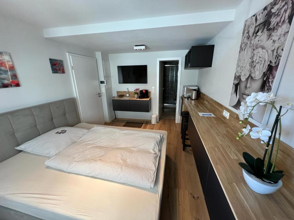 Möckmühl Apartmenthaus Wagner מראה חיצוני תמונה